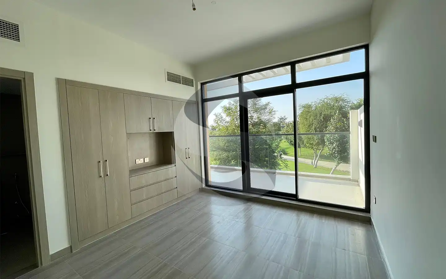 4 bedroom townhouse in Damac Hills